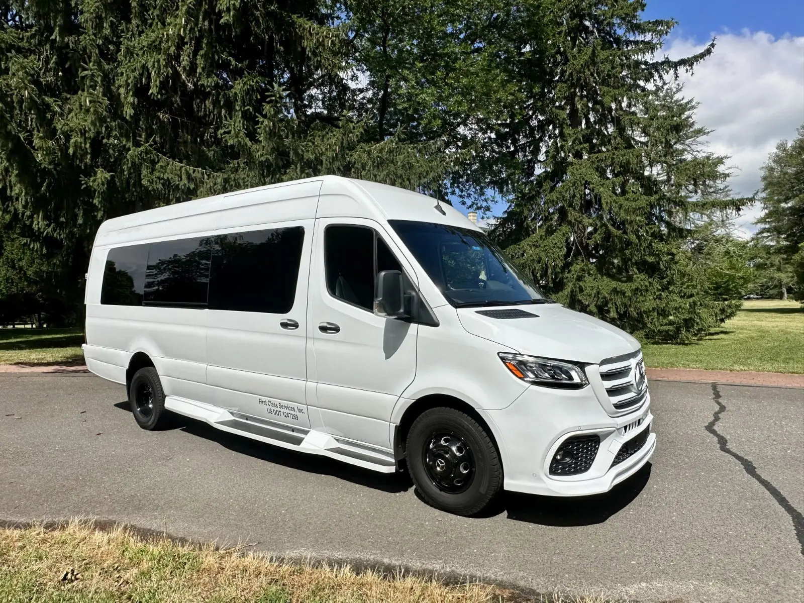02-NJ-Sprinter-Limo-White-04-copy-copy