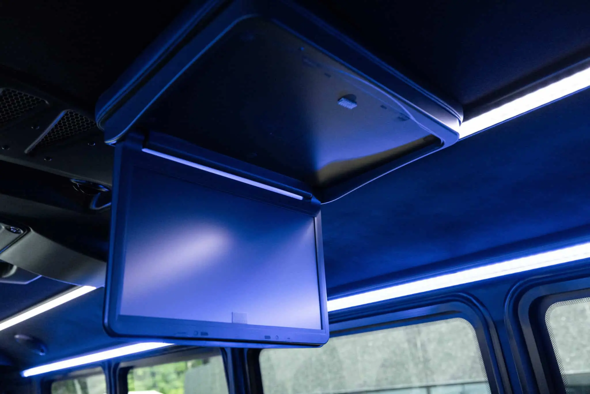 Shuttle-Bus-8-scaled-copy